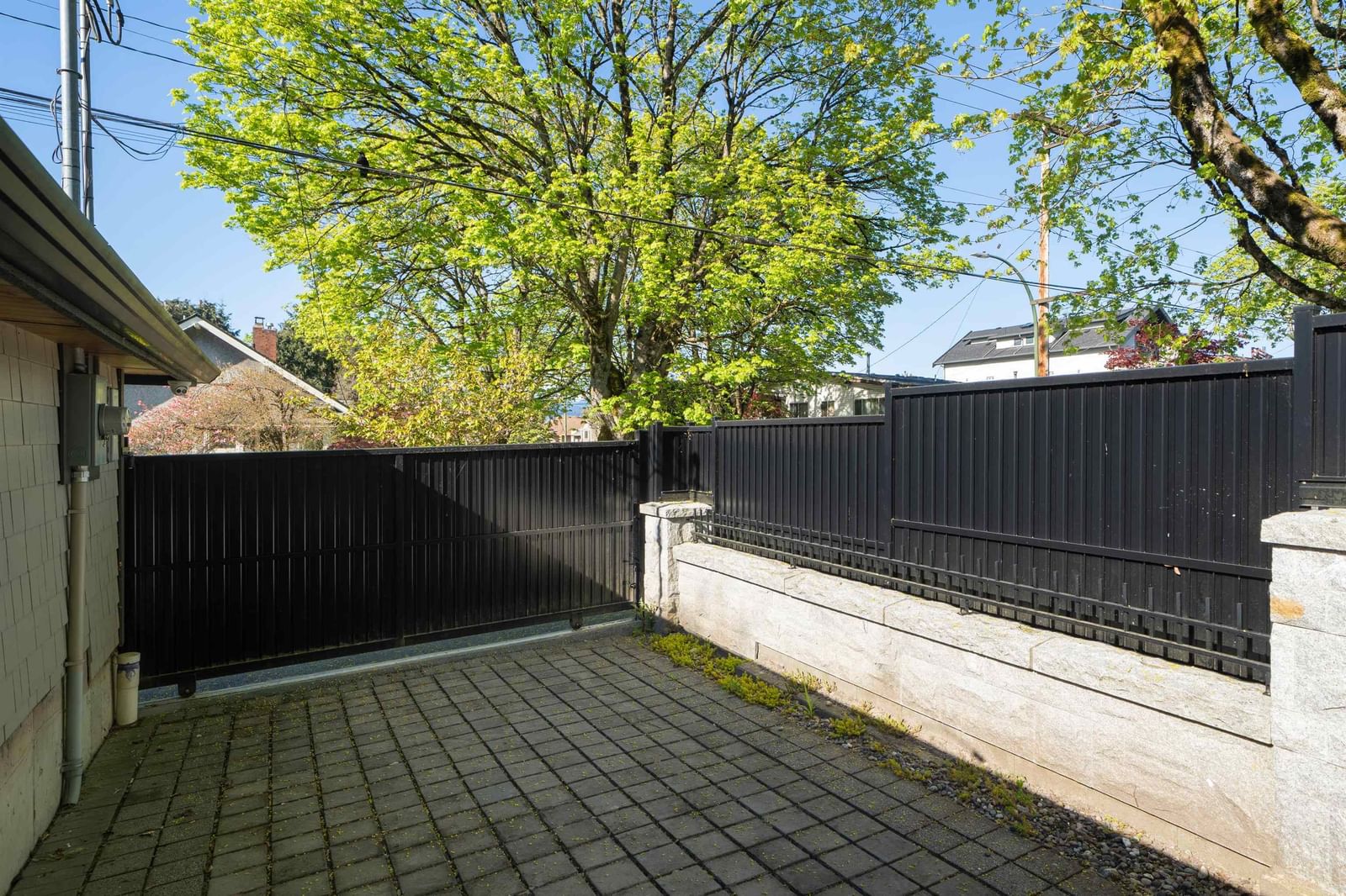 Listing Image 38