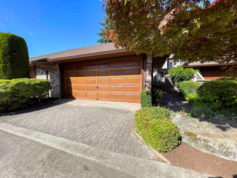 6 - 1725 Southmere Crescent