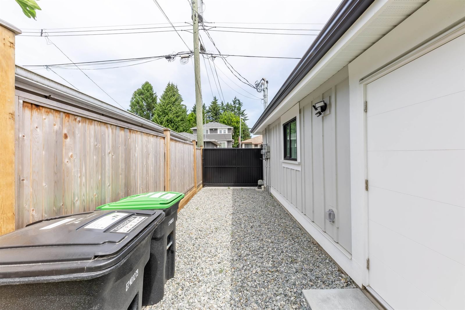 Listing Image 32