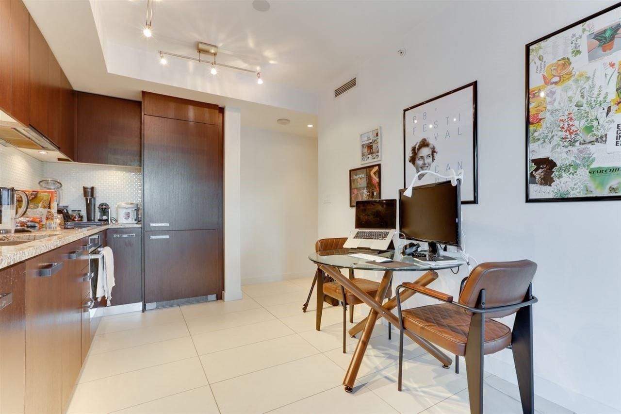 Listing Image 11