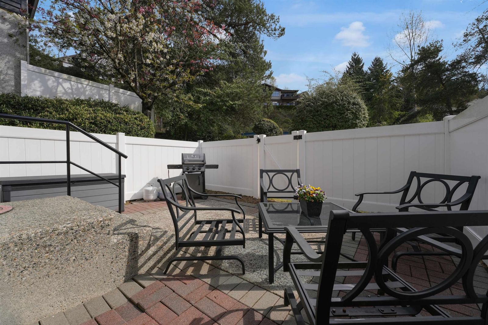 Listing Image 29