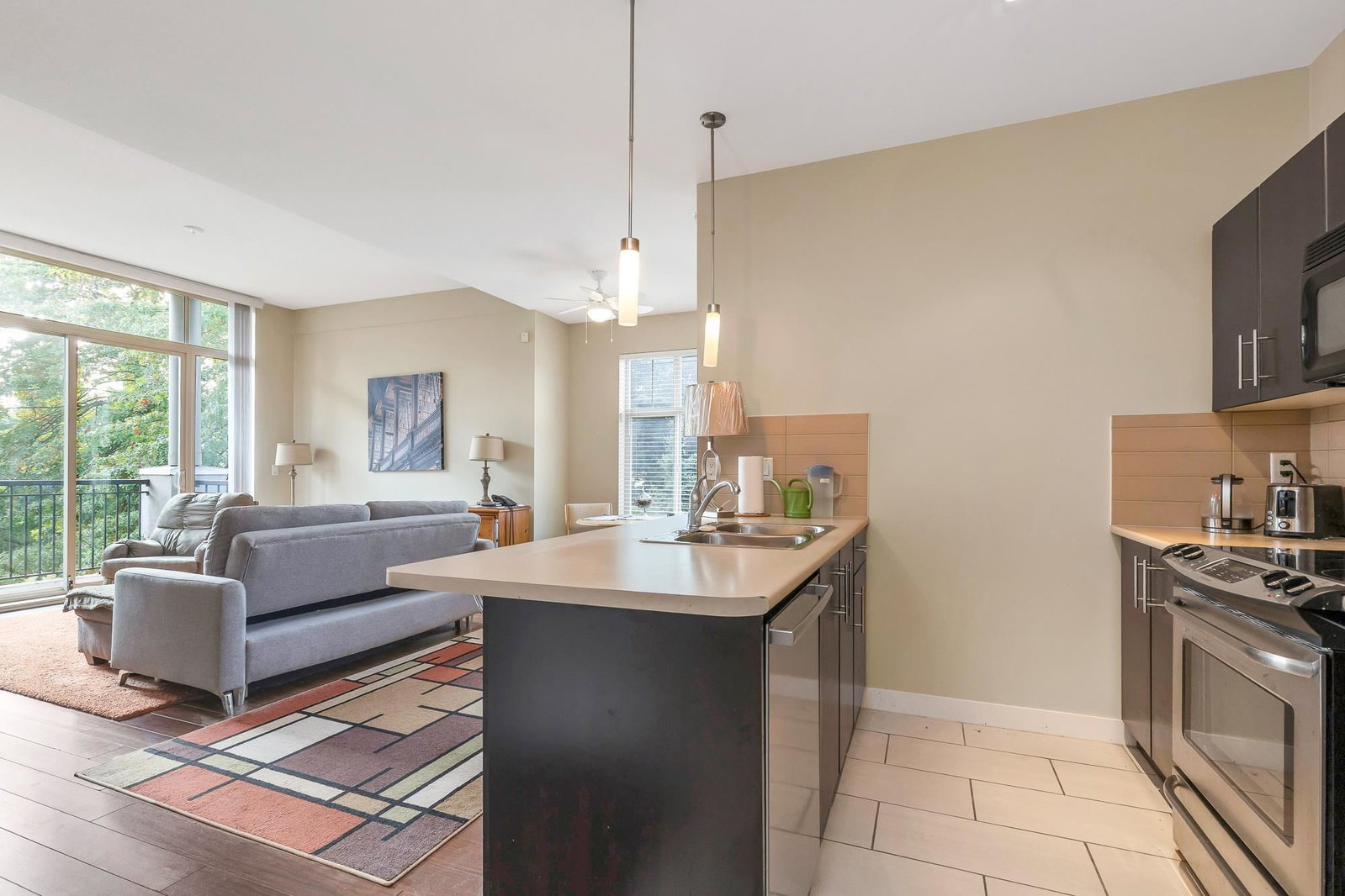 Listing Image 13