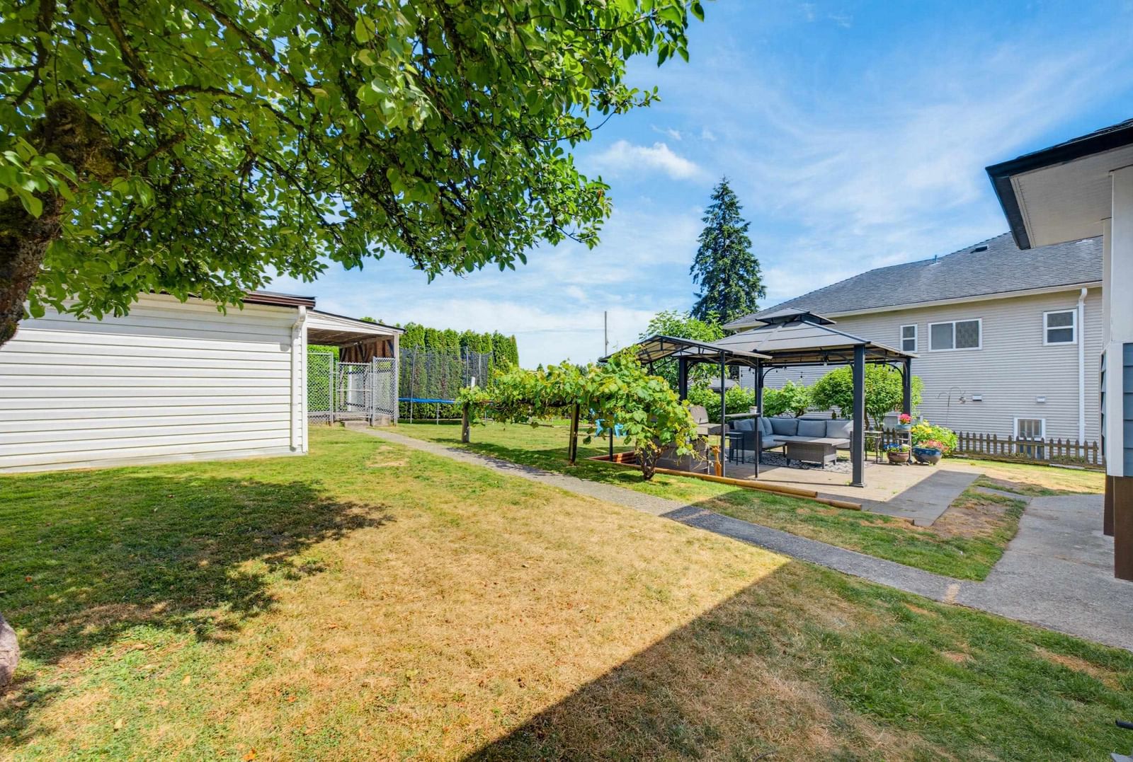Listing Image 23