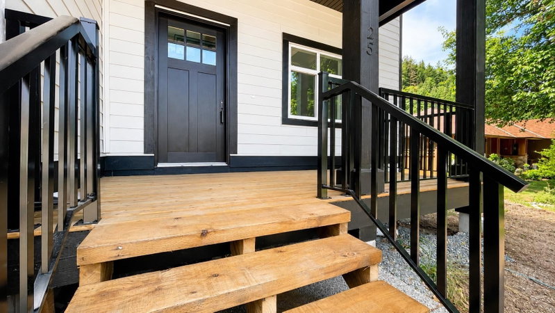 25 - 14550 Morris Valley Road