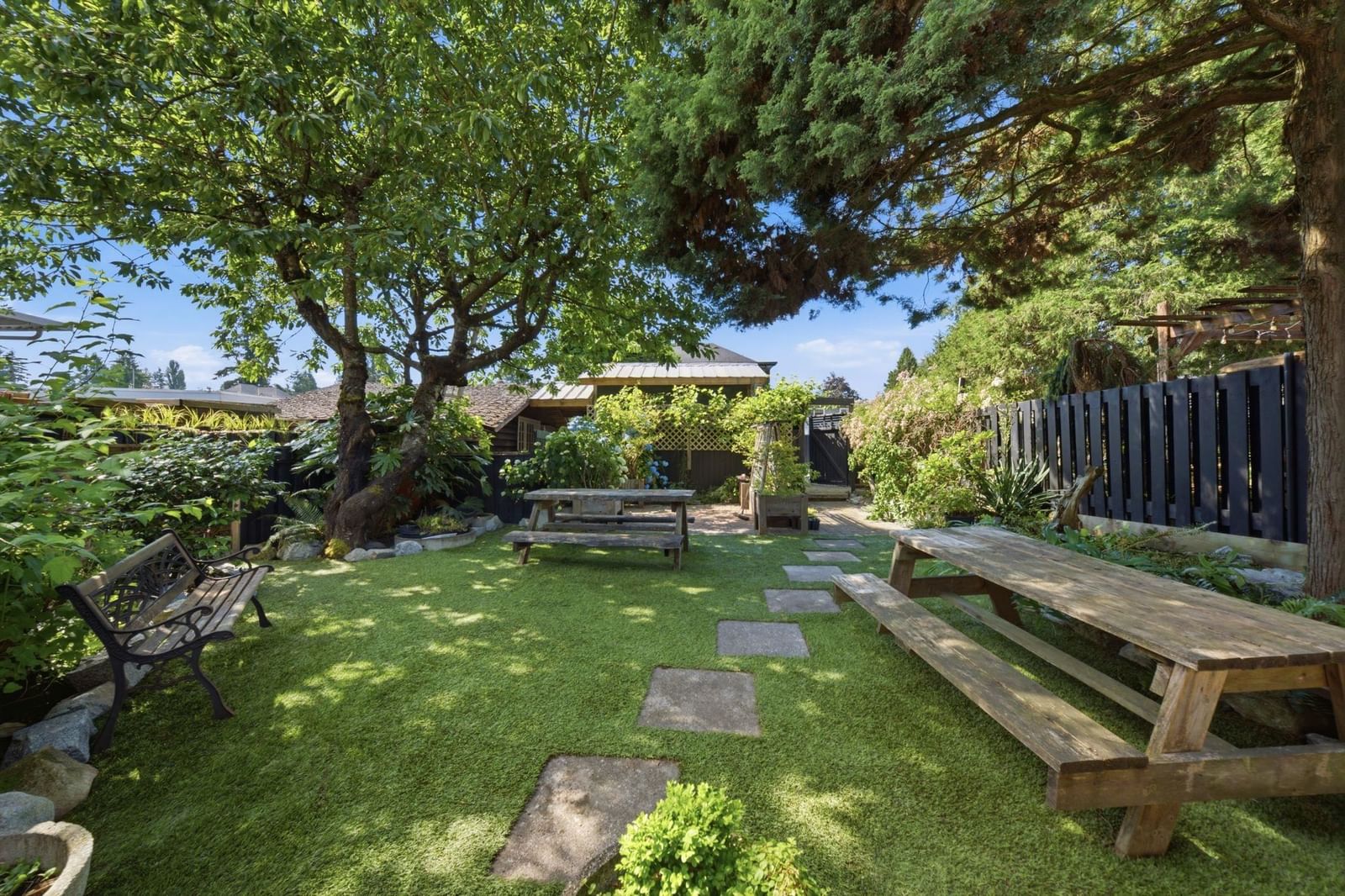 Listing Image 32
