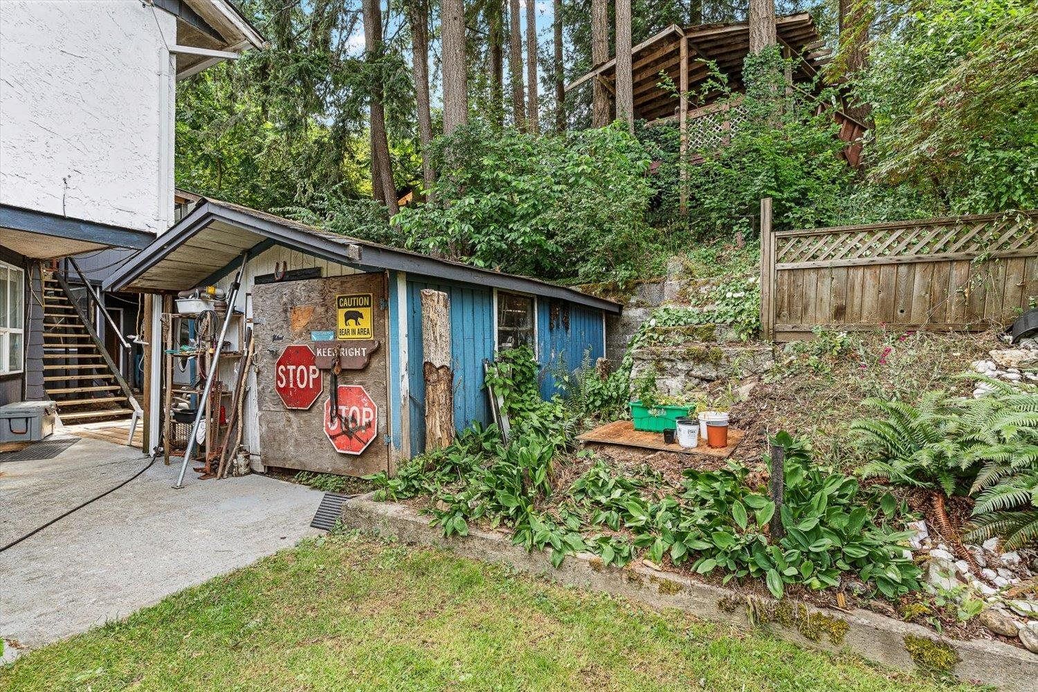 Listing Image 13