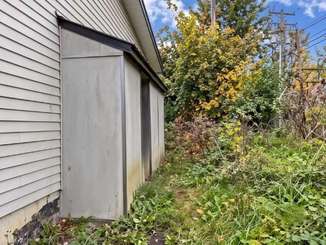 Listing Image 27