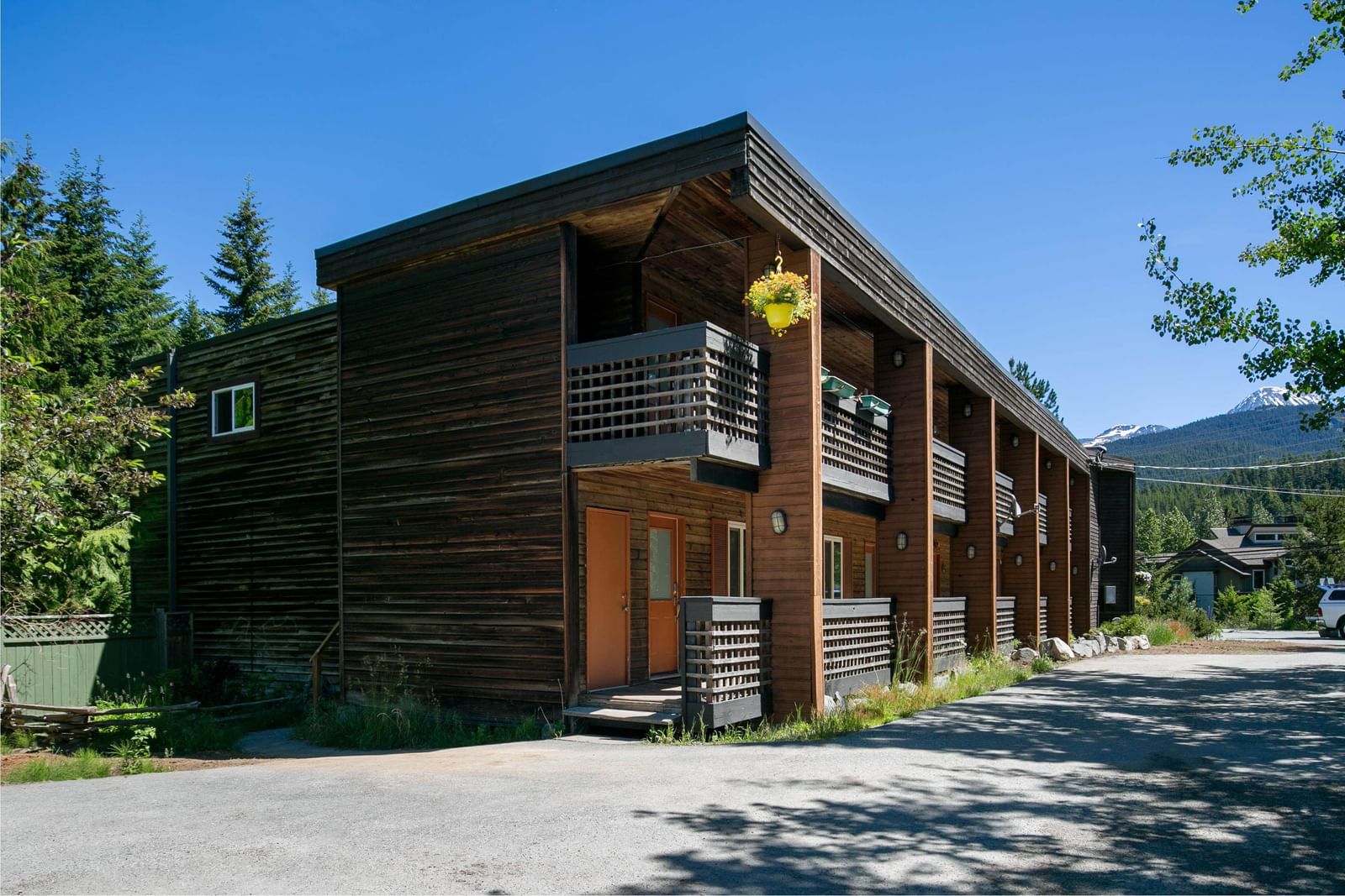 Listing Image 18