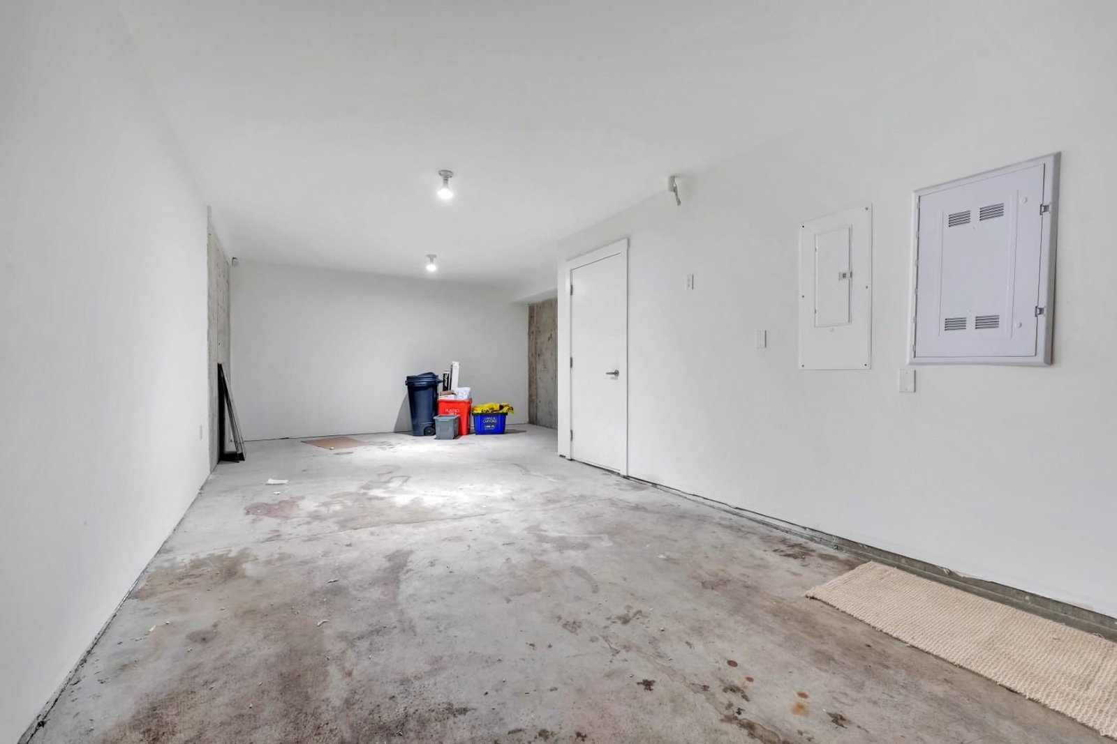 Listing Image 40