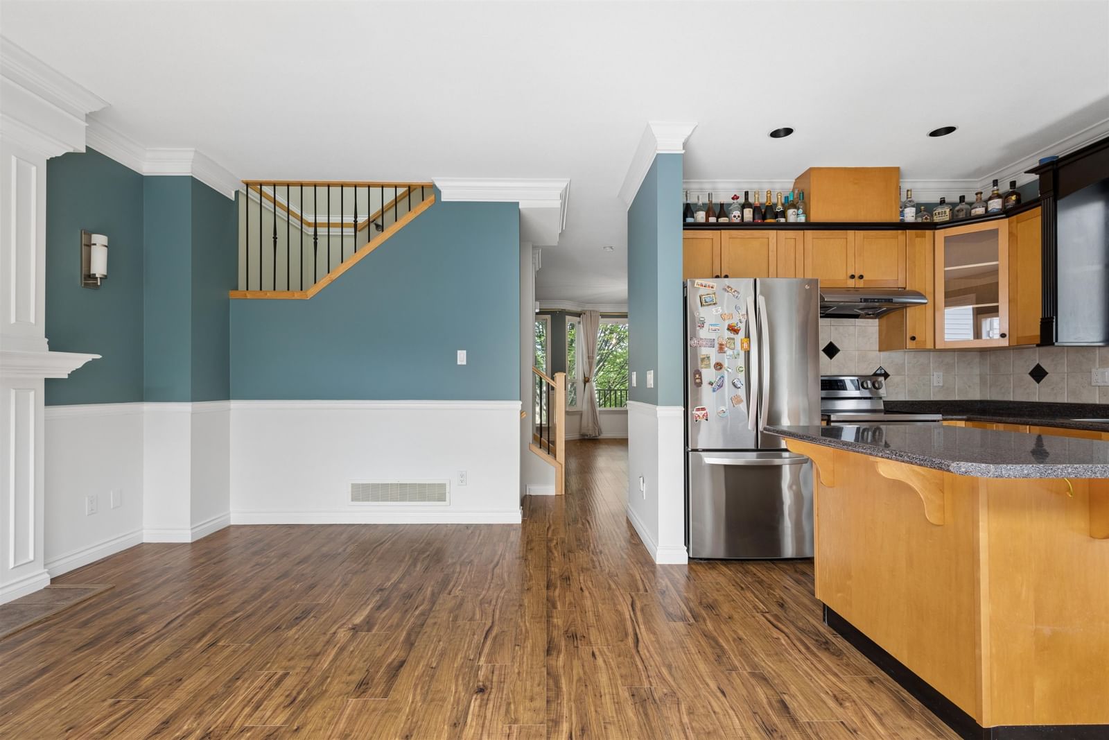 Listing Image 19
