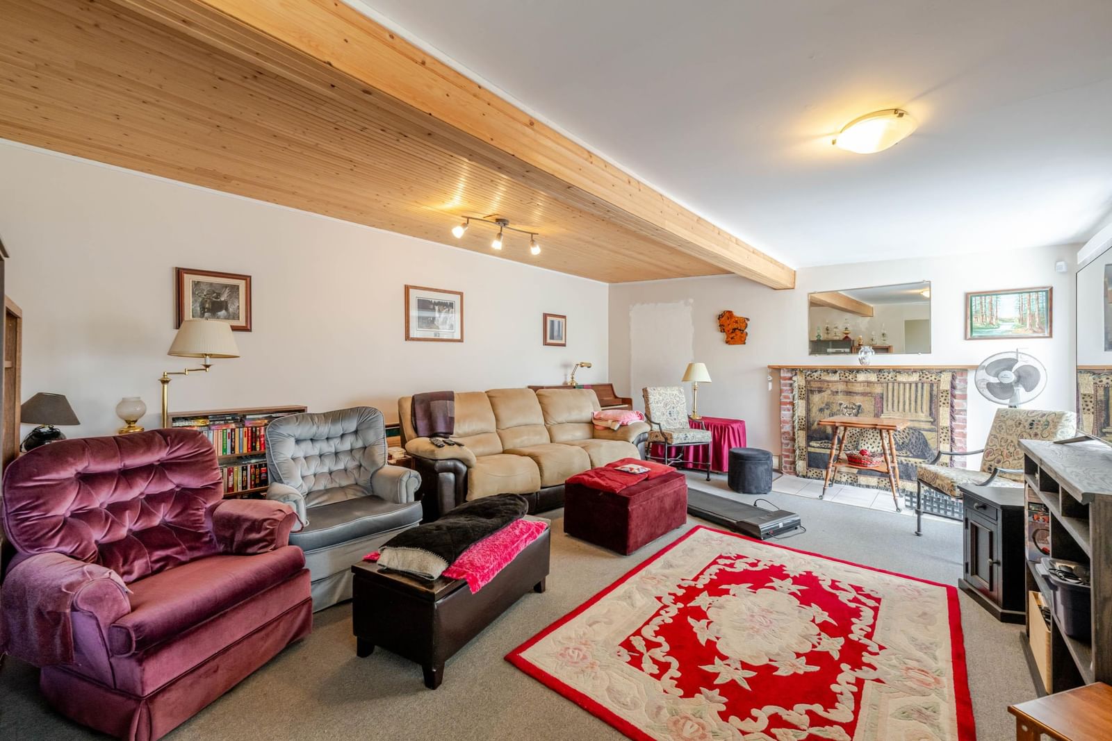 Listing Image 21