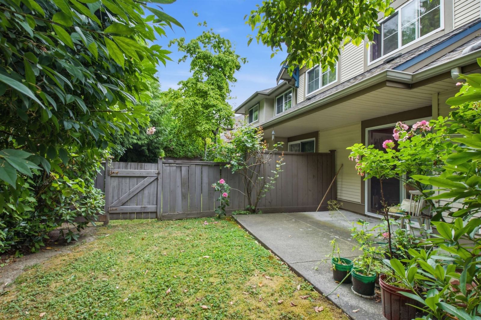 Listing Image 14