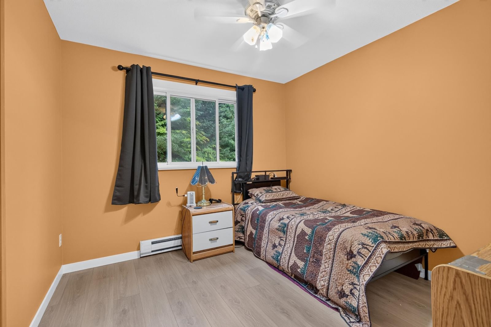 Listing Image 21