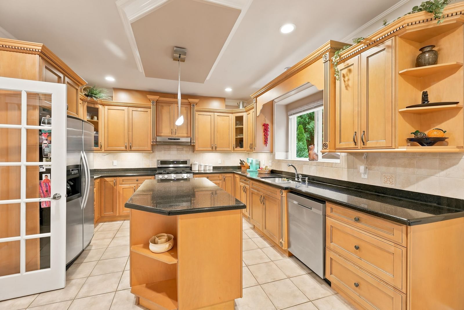 Listing Image 9