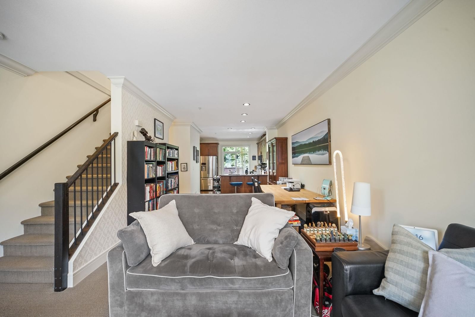 Listing Image 16