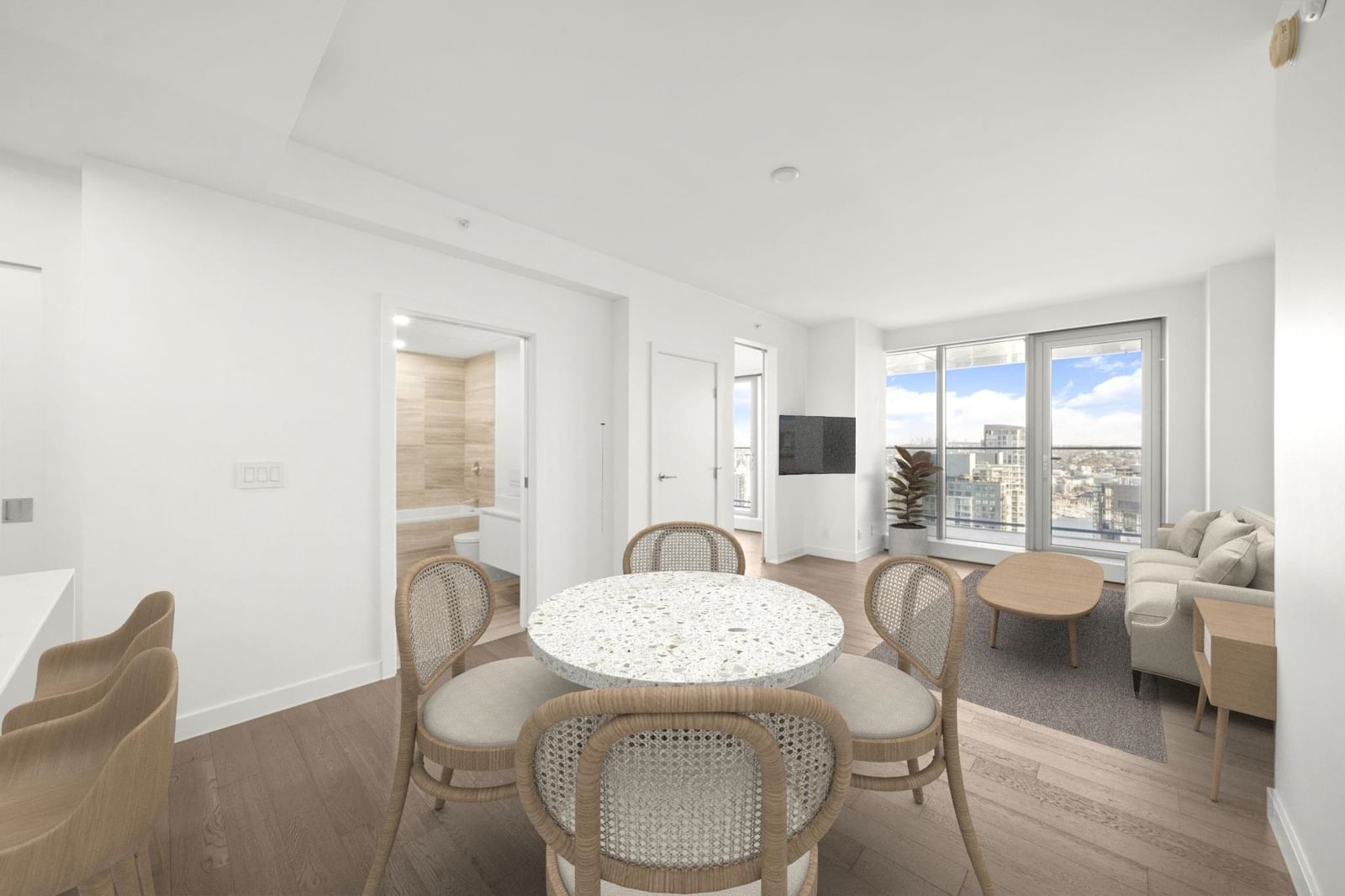 Listing Image 10