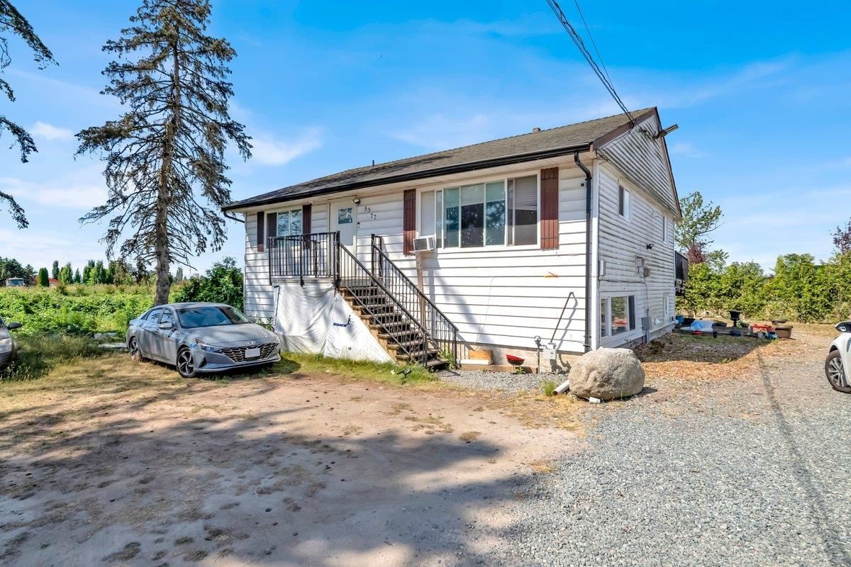 Listing Image 17