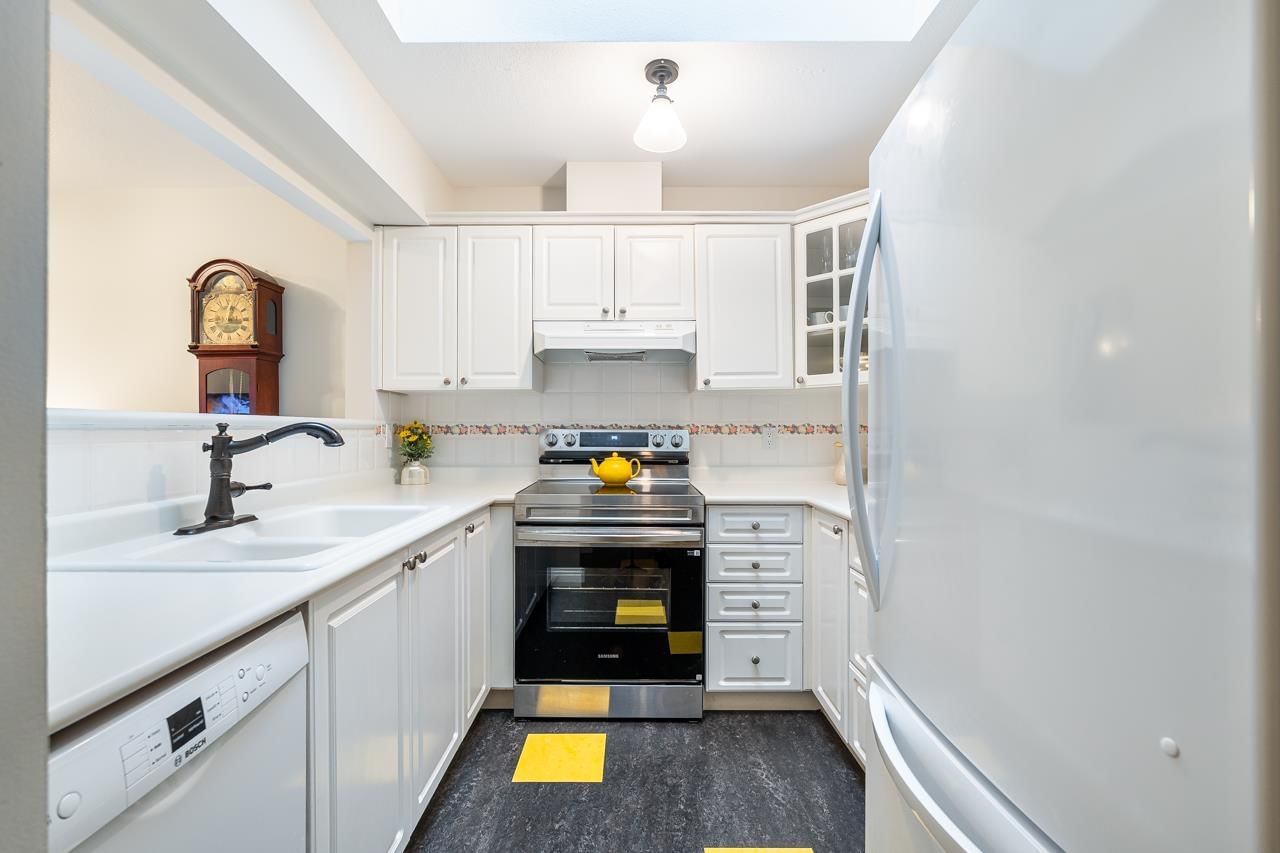 Listing Image 14