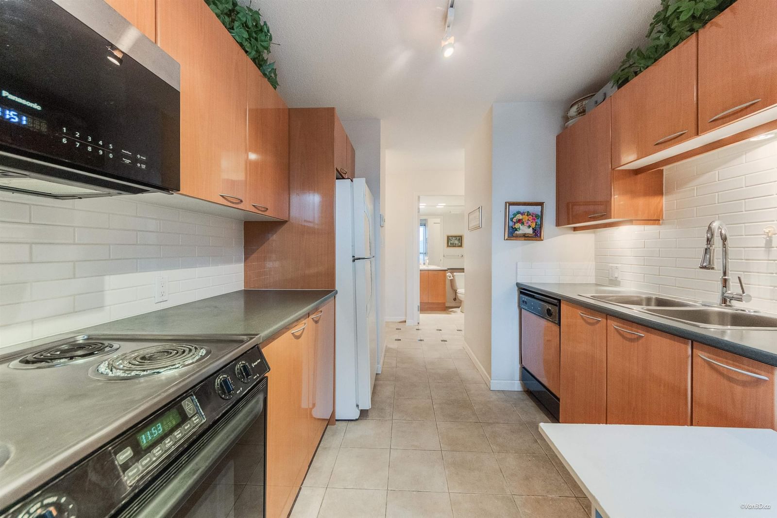 Listing Image 18