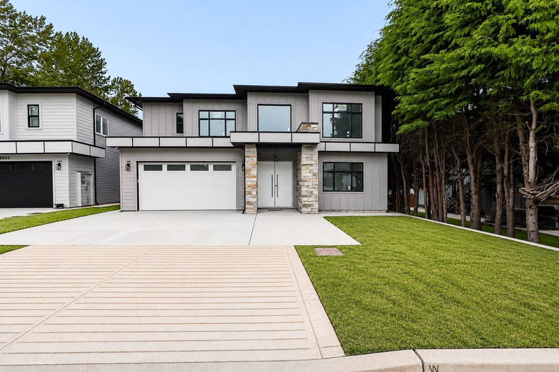 8511 Benedict Boulevard