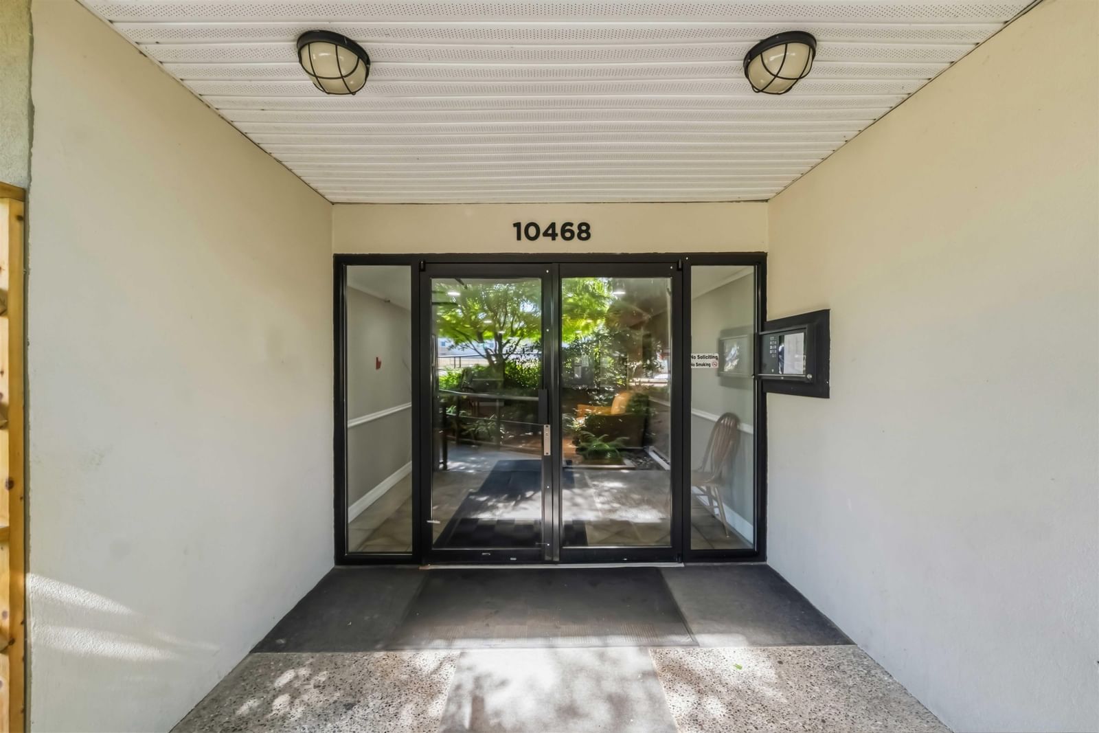 Listing Image 28