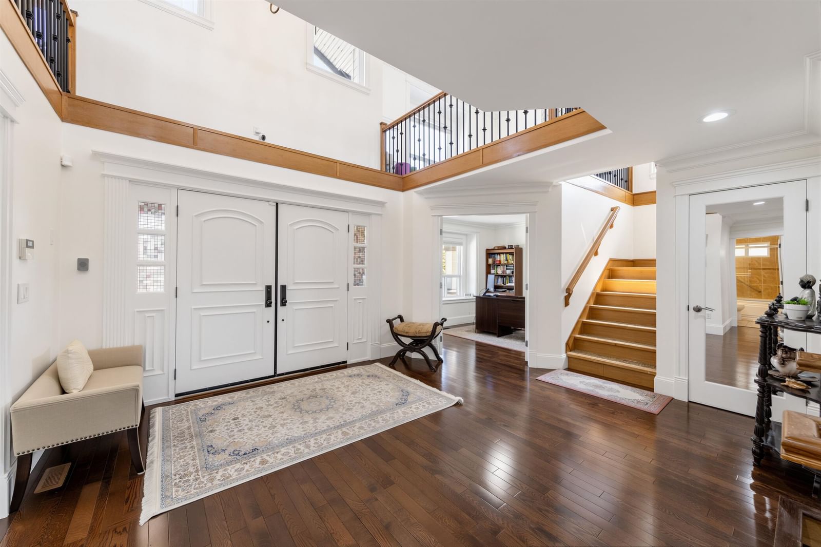 Listing Image 11