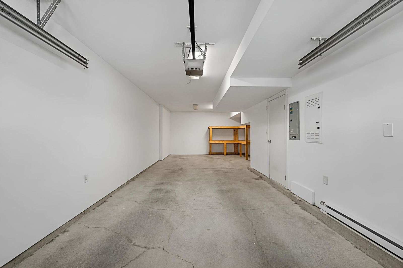 Listing Image 24