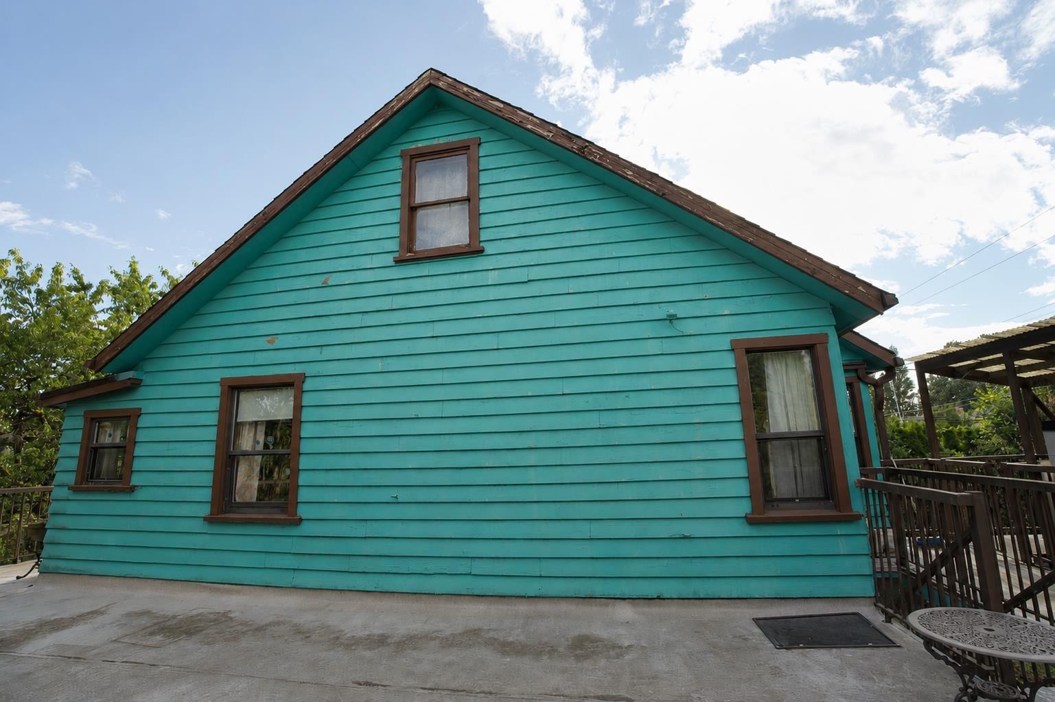 Listing Image 21