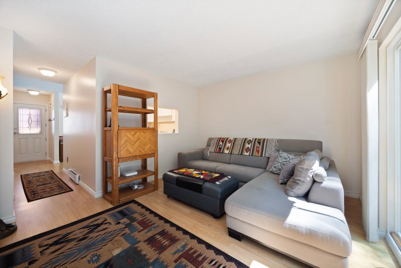 4384 Garden Grove Drive