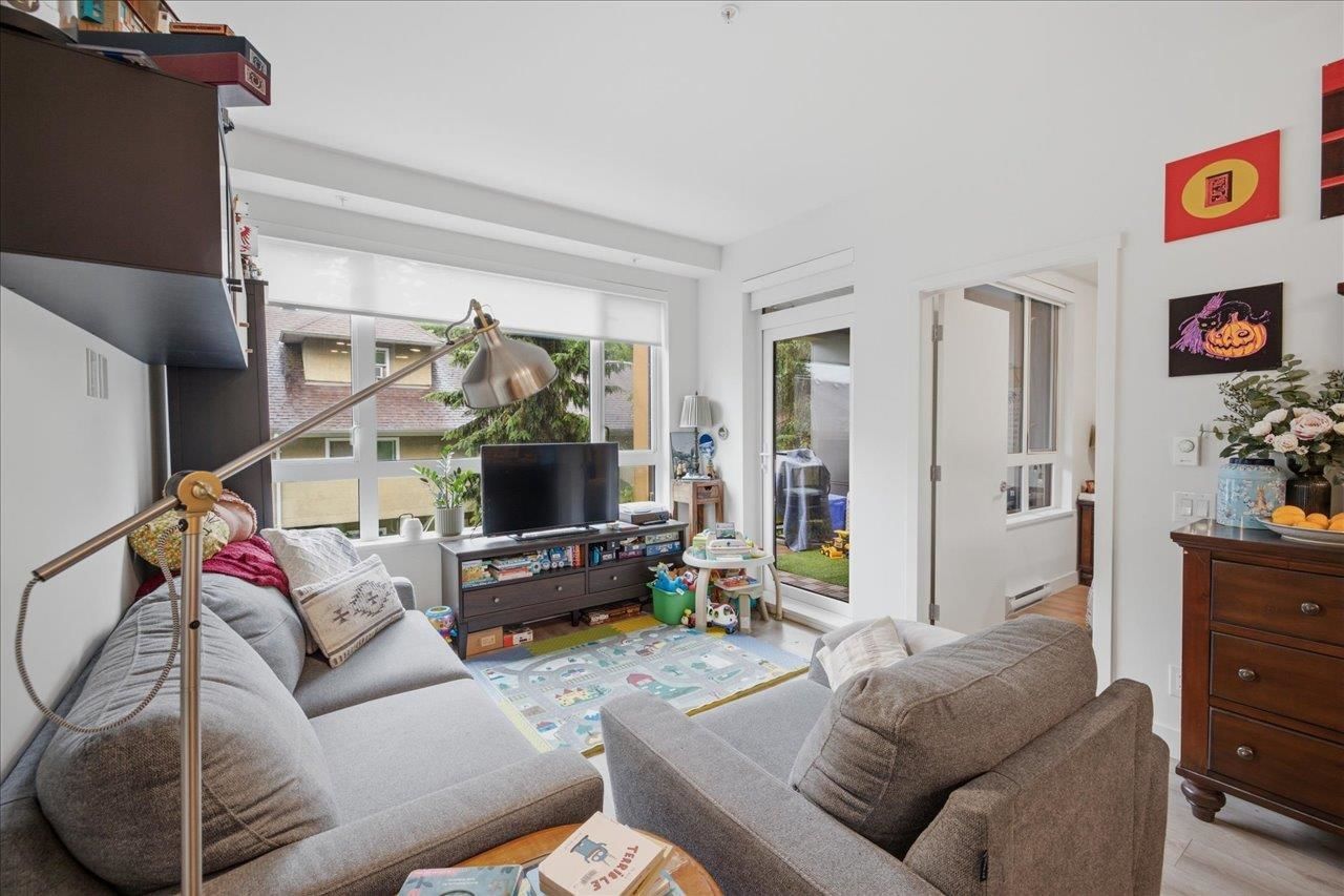 Listing Image 5