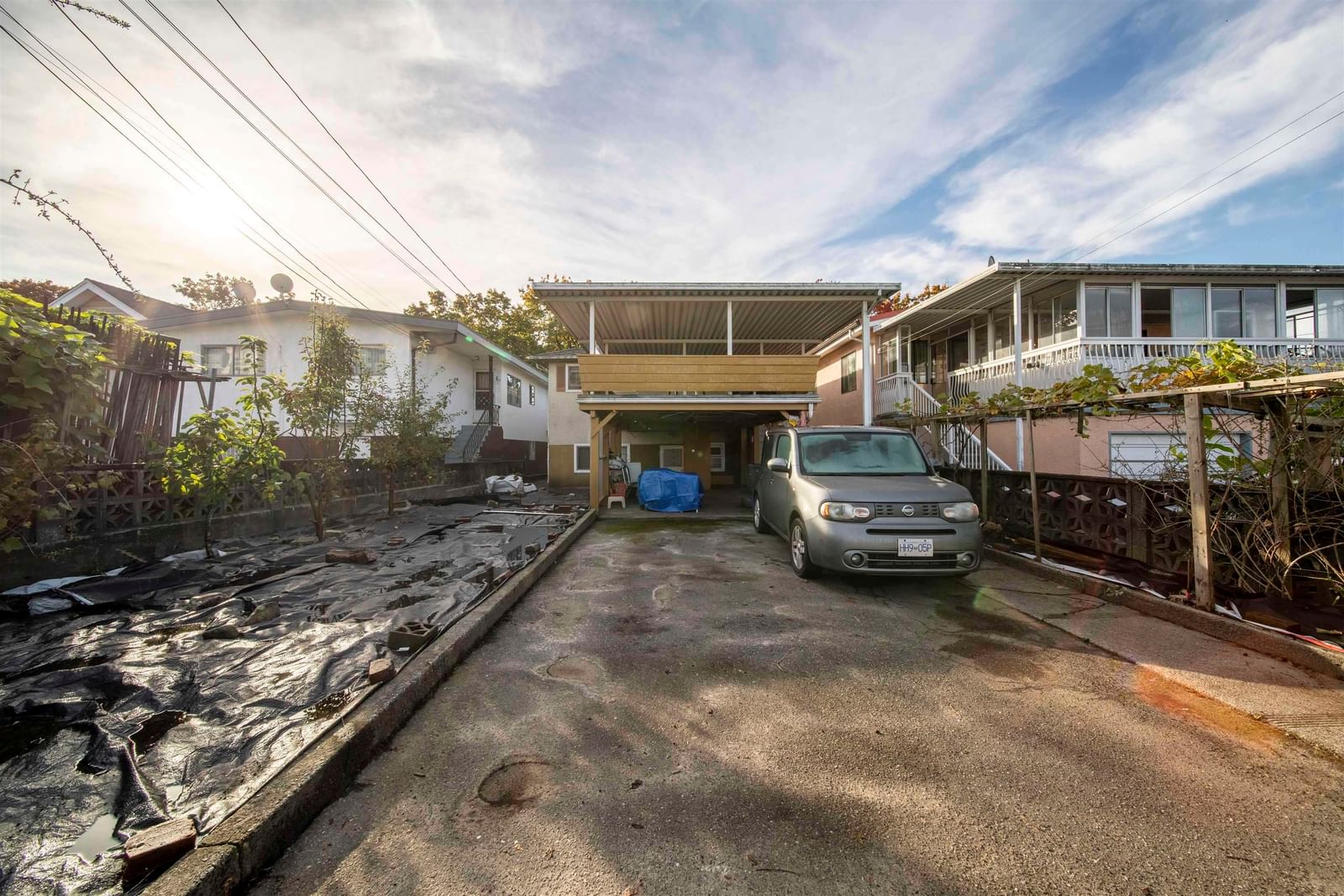 Listing Image 6