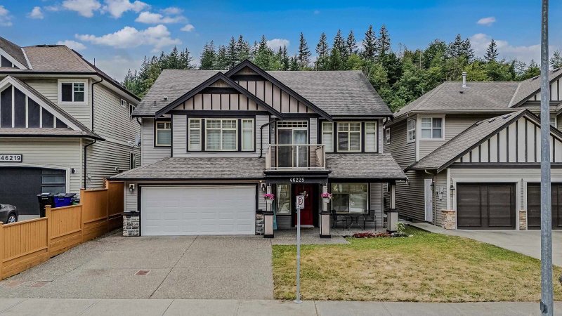 46225 Kermode Crescent
