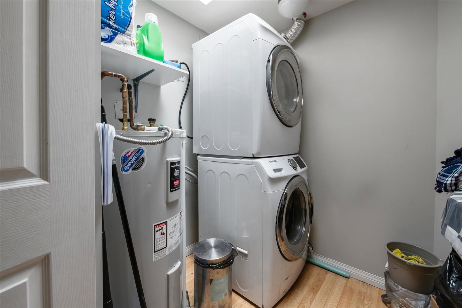 Listing Image 21