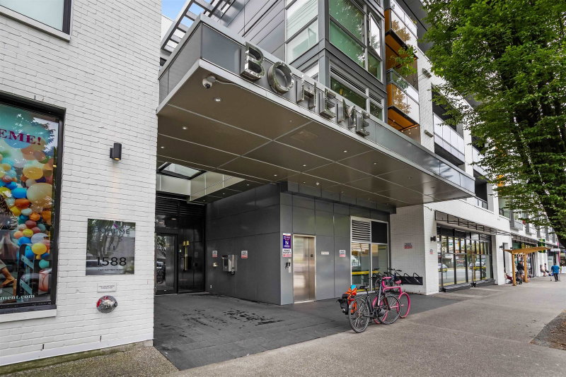 211 - 1588 Hastings Street E