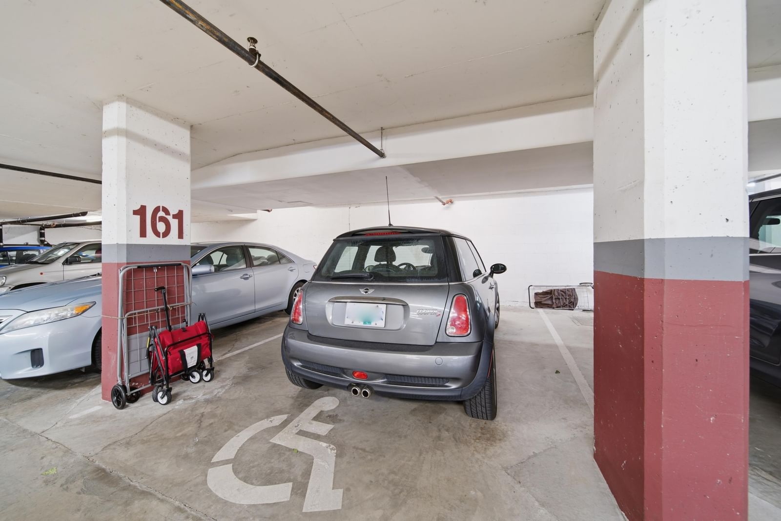 Listing Image 32