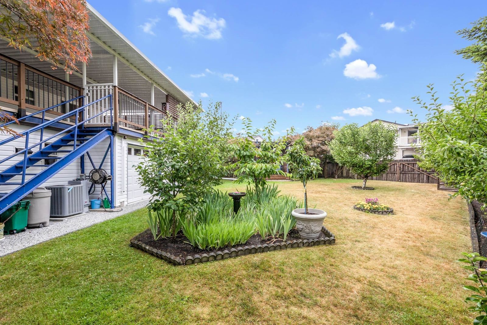 Listing Image 29