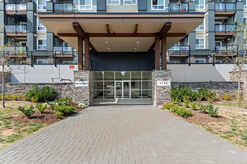 209 - 9450 Robson Street
