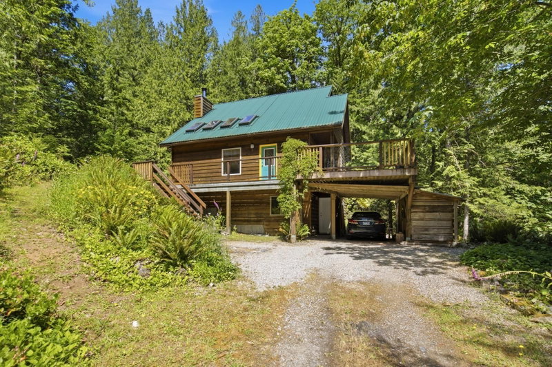 5280 Bear Bay Road
