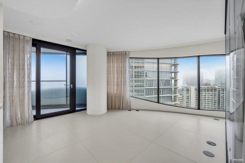 1033 Nelson Street #2207, Vancouver, British Columbia