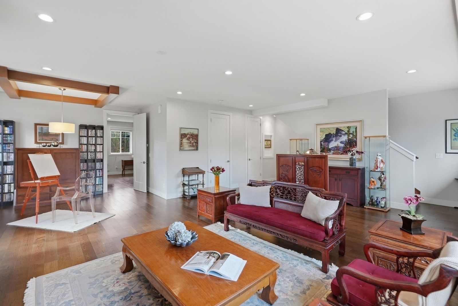 Listing Image 9