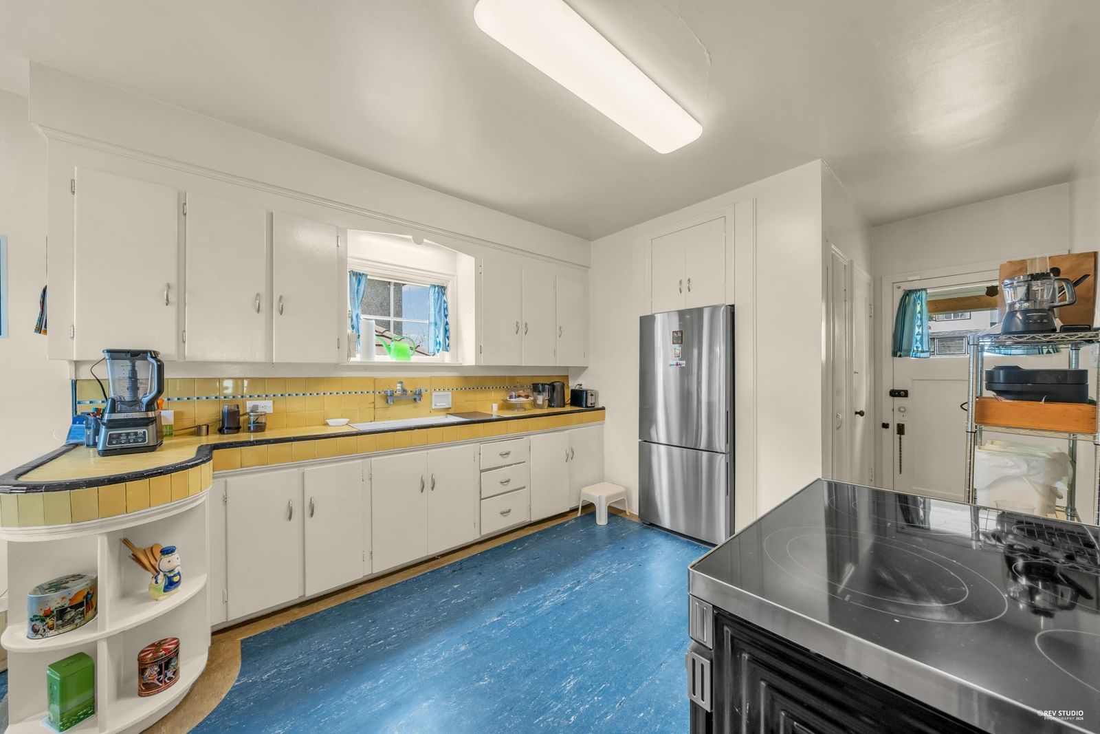 Listing Image 14
