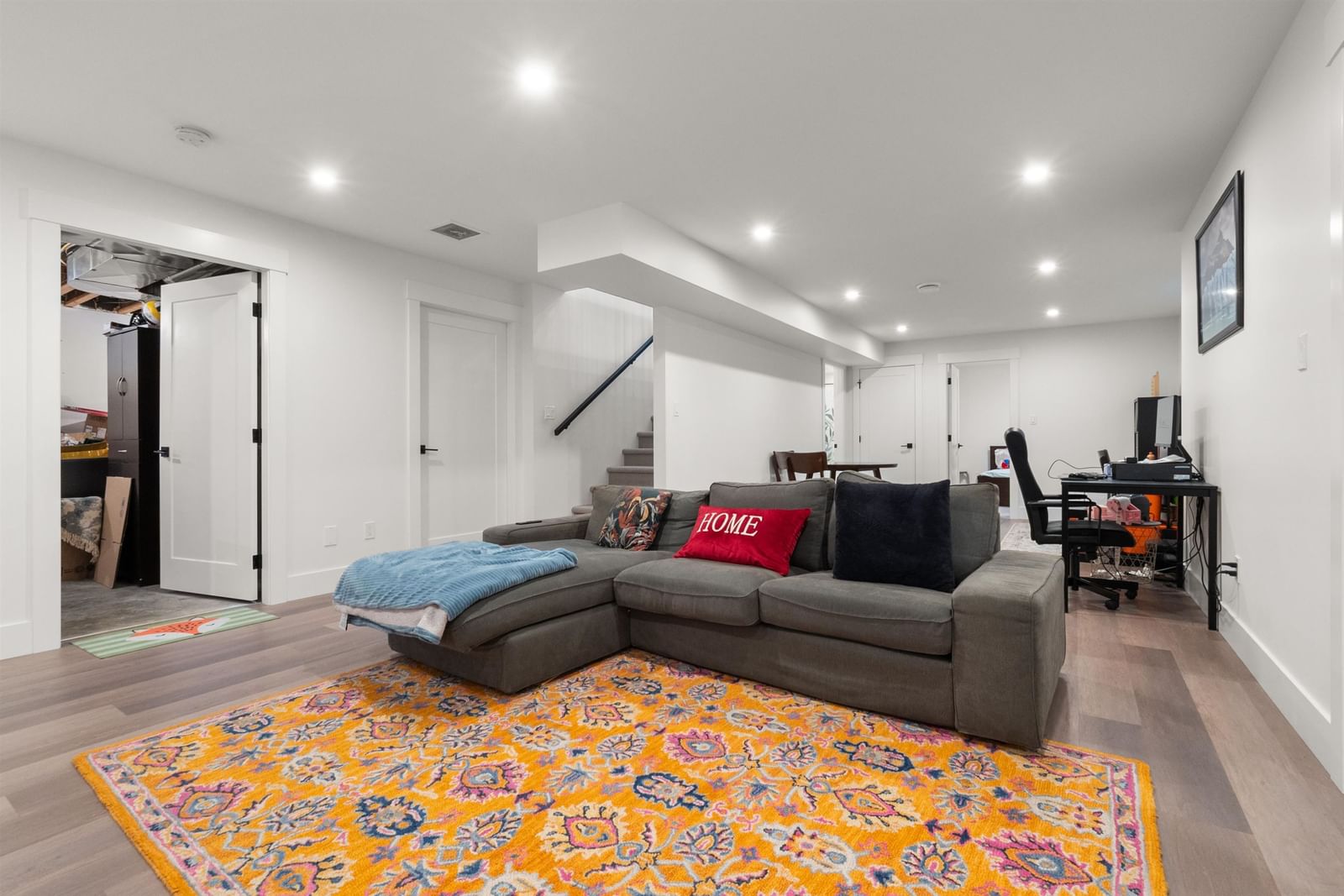 Listing Image 23