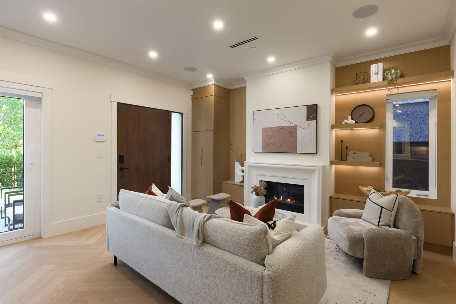 Listing Image 15