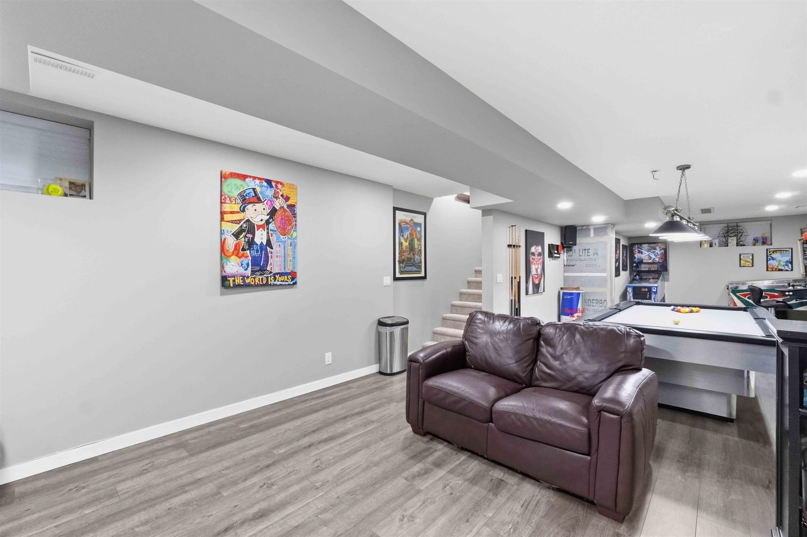 Listing Image 15