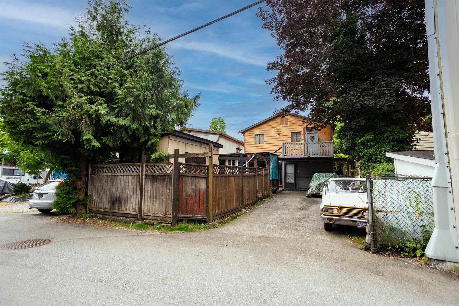 Listing Image 6