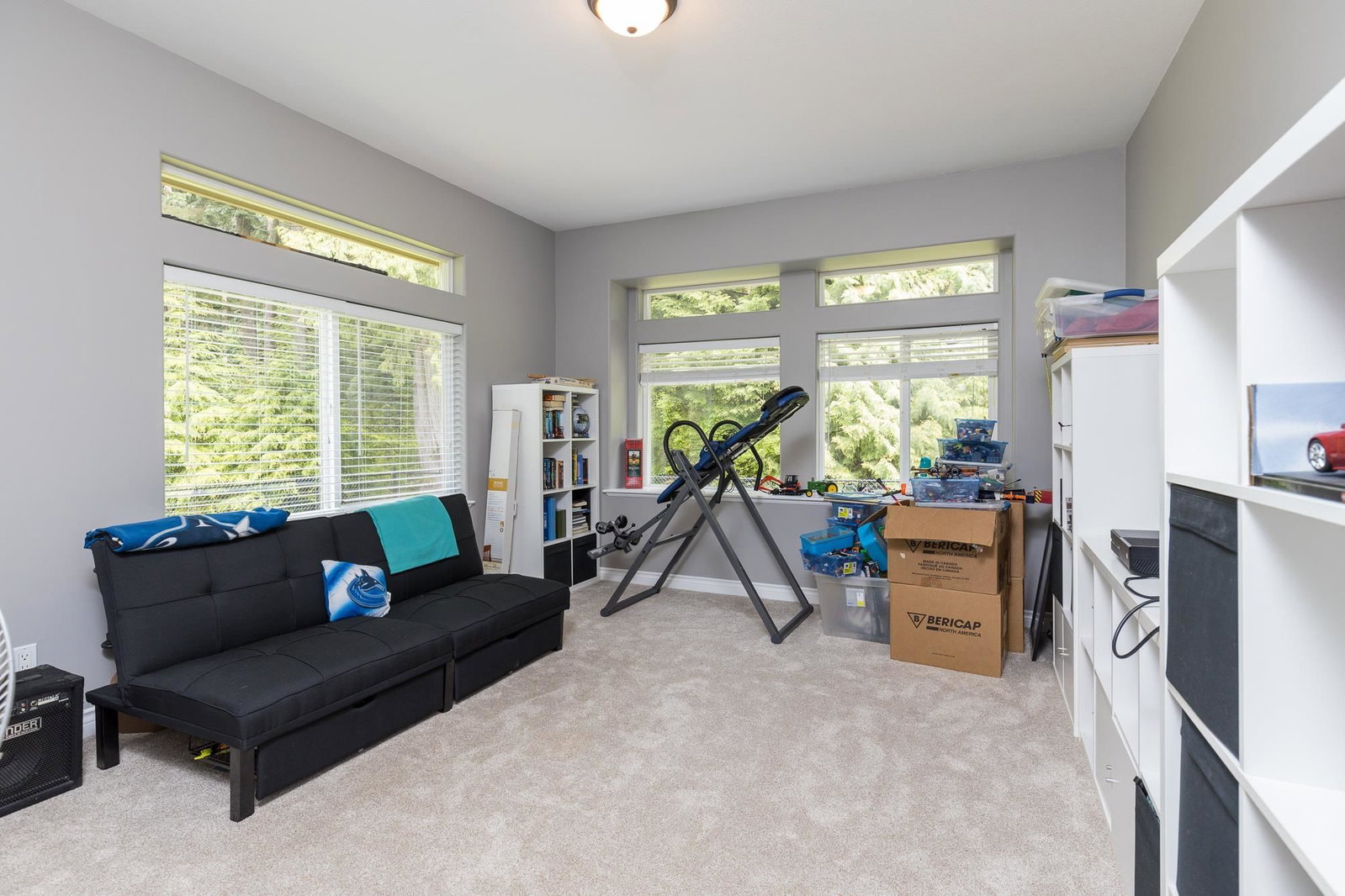 Listing Image 19