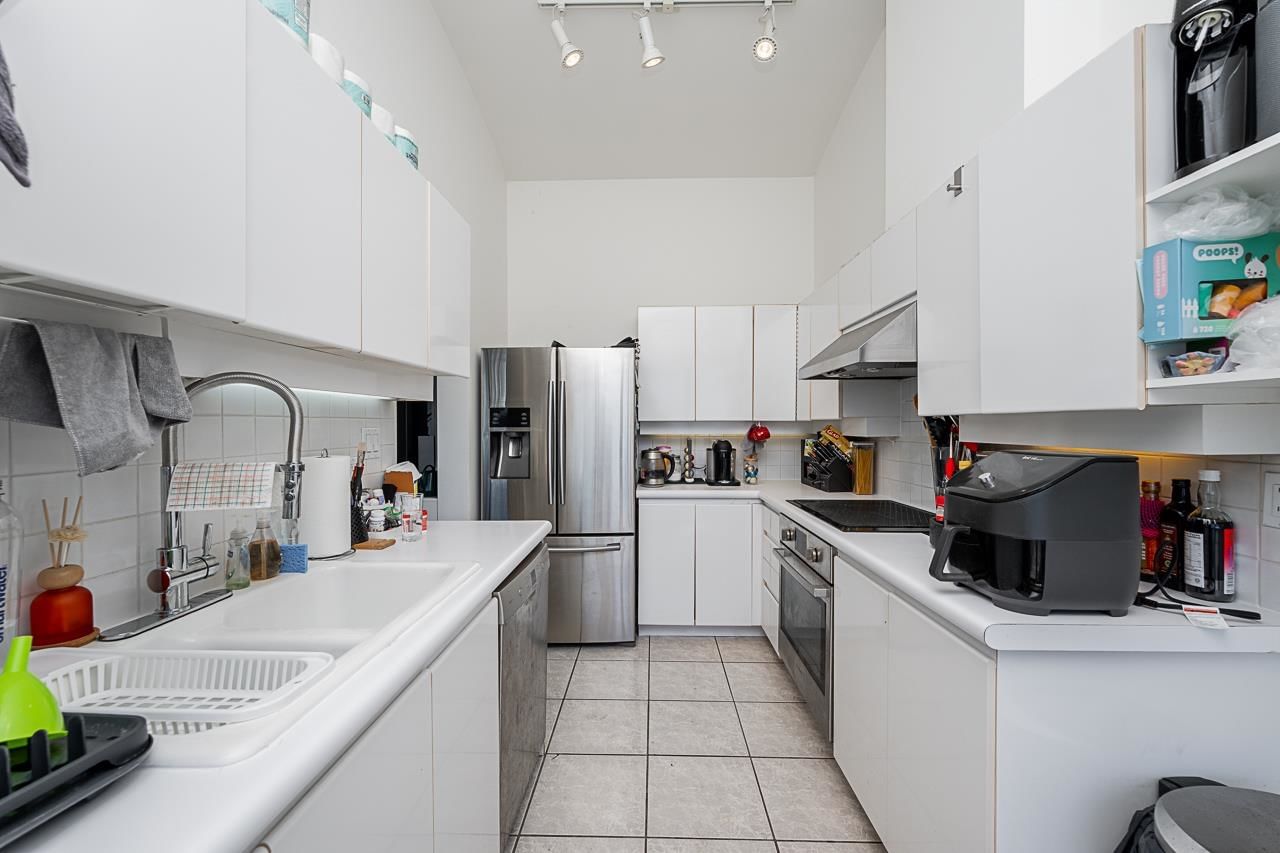 Listing Image 13