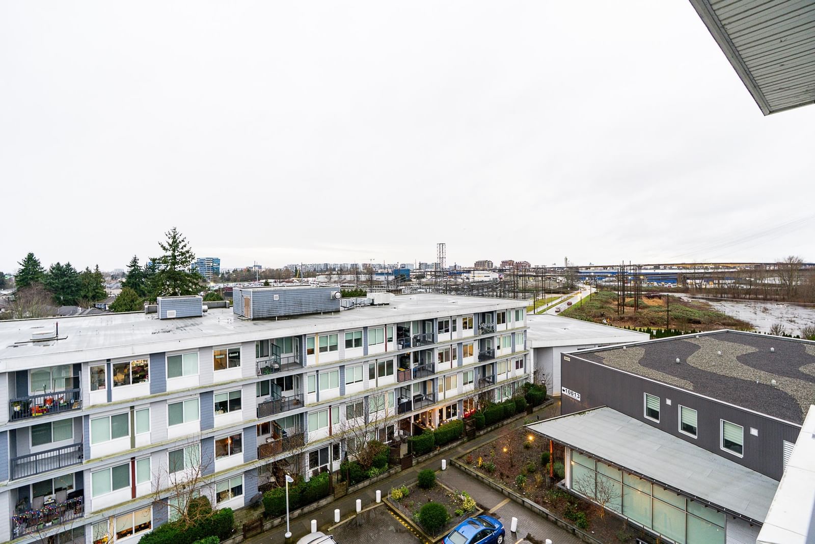 Listing Image 22