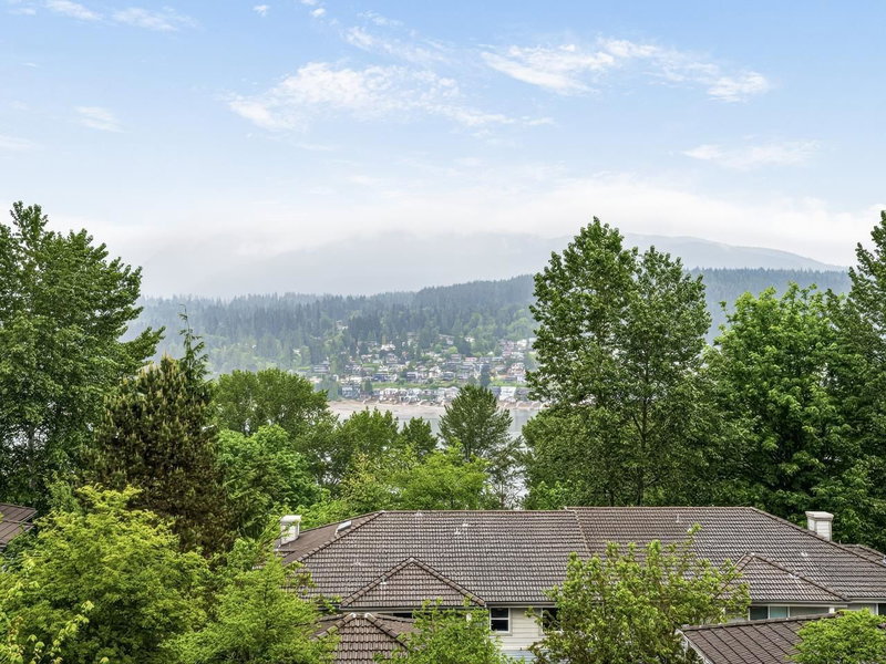 312 - 121 Shoreline Circle