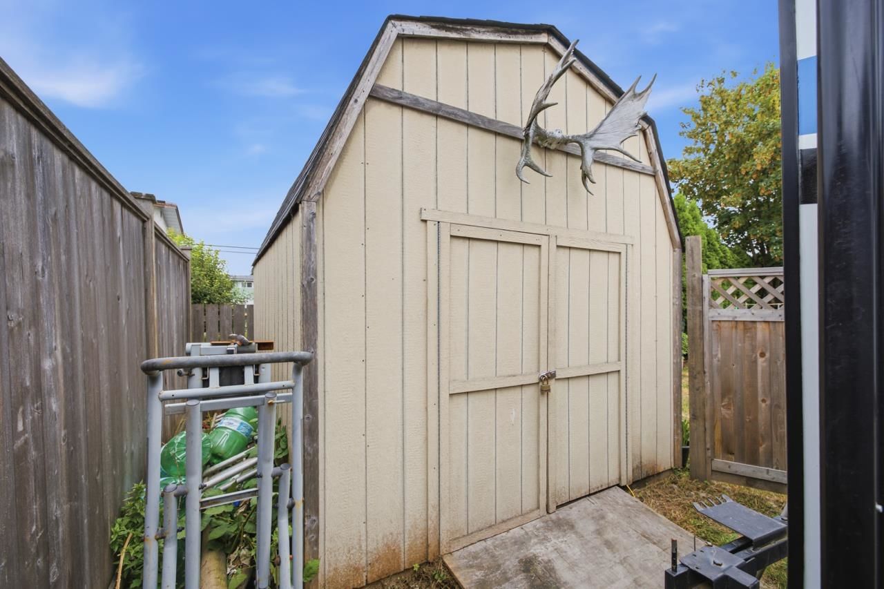 Listing Image 32